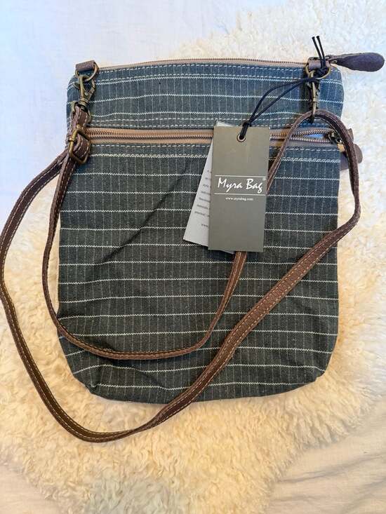 Myra Bag Oriver Winery & Vineyards Upcycled Canvas Small Crossbody - Picture 2 of 3